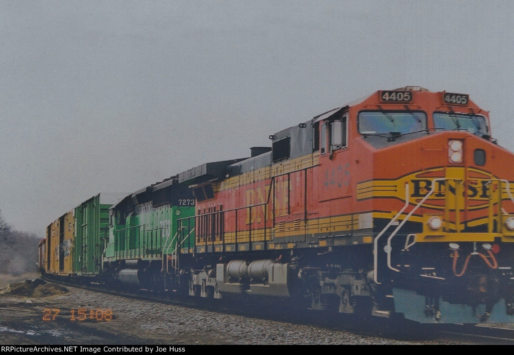 BNSF 4405 East